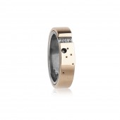 London College of Fashion Ring in Yellow Gold